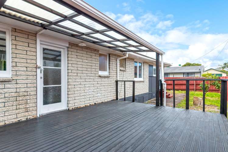 2/215 Swanson Road Henderson_4