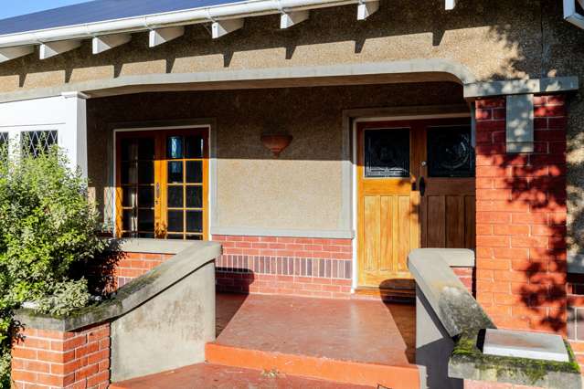 8 Annandale Avenue Takaro_3