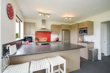 510 Avon Road_3