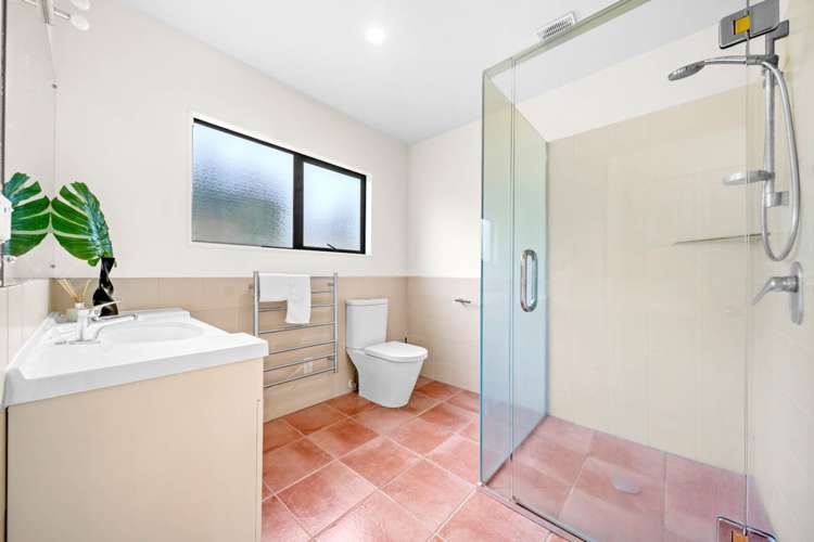 2b Spencer Road Pinehill_16