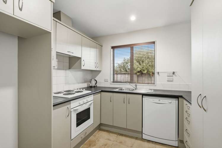11/25 Tilford Street Woolston_5