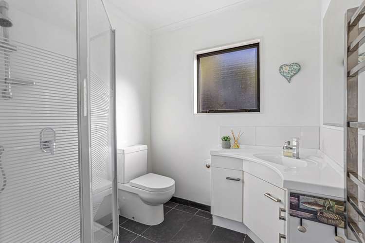 50b Kestrel Heights Arkles Bay_11