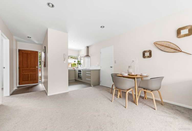 6/68 Fonteyn Street Avondale_3