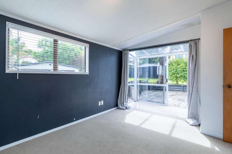 10 Sandgate Avenue Botany Downs_8