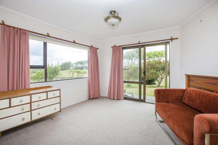 168 Okahukura Road Tapora_13