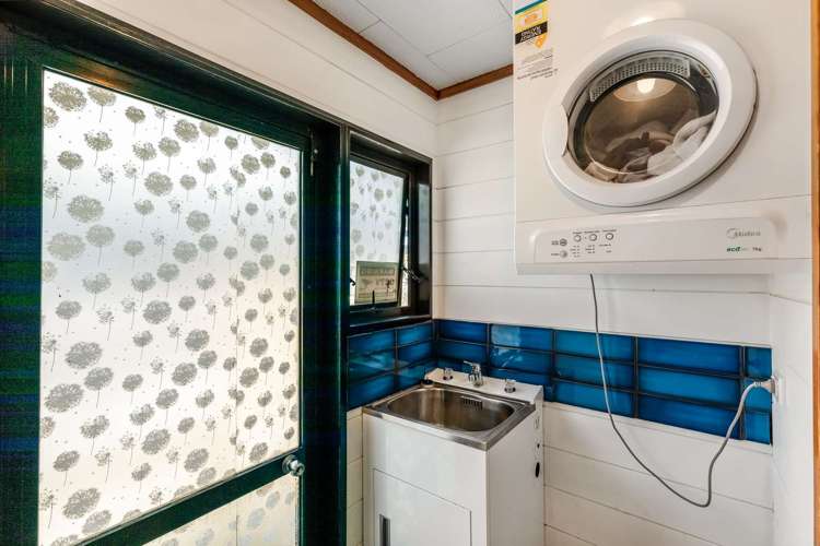 2/32 Great South Road Papakura_11