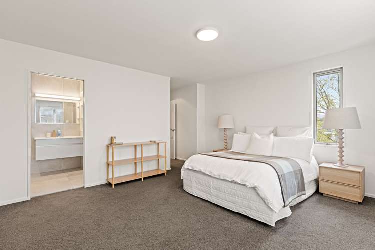 562A Madras Street St Albans_11