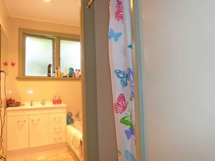 20 Corbett Place Onekawa_10