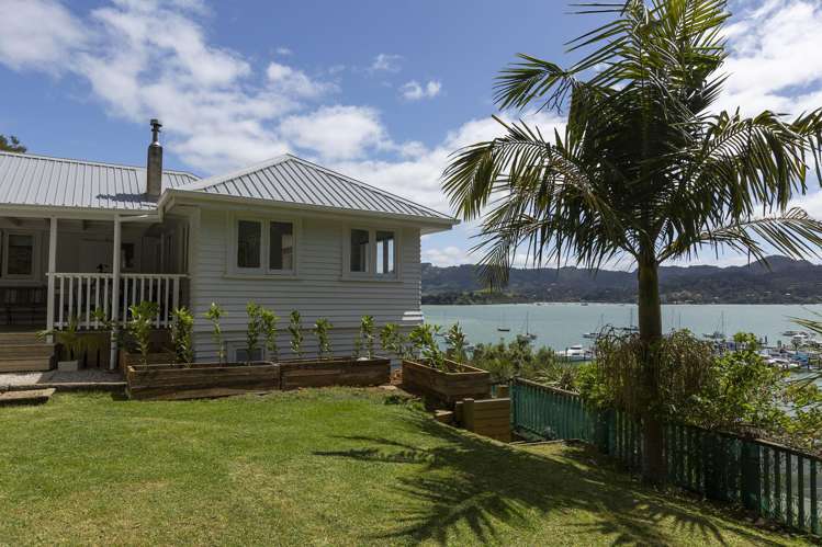 548B Whangaroa Road Whangaroa_23