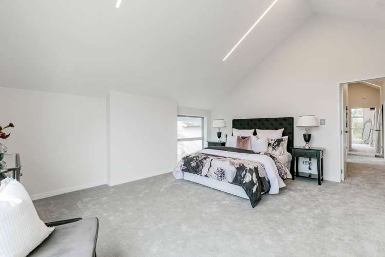 108 Saint Andrews Road Epsom_18