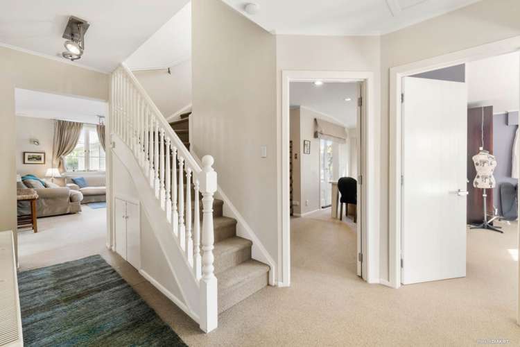 284 Whitford Park Road Whitford_23