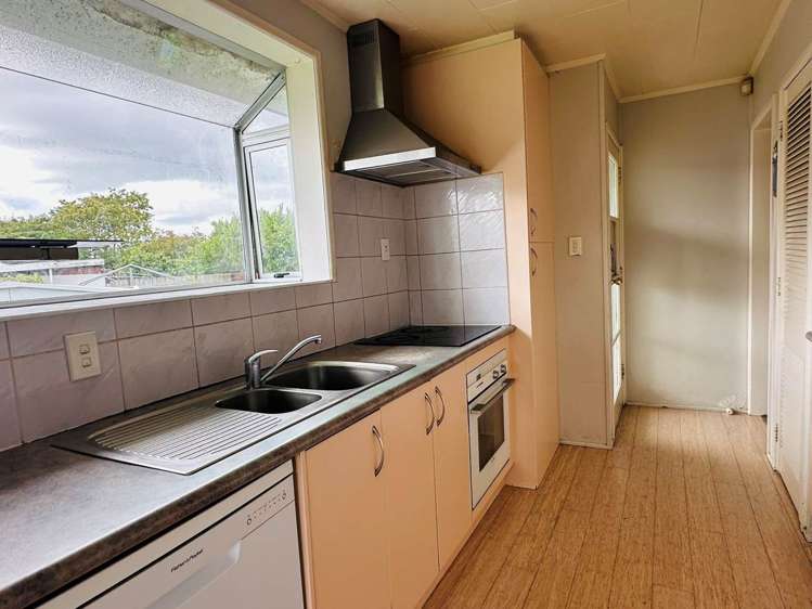 187 Henderson Valley Road Henderson_4