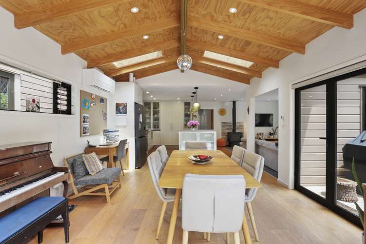 9 Arapito Road Titirangi_15