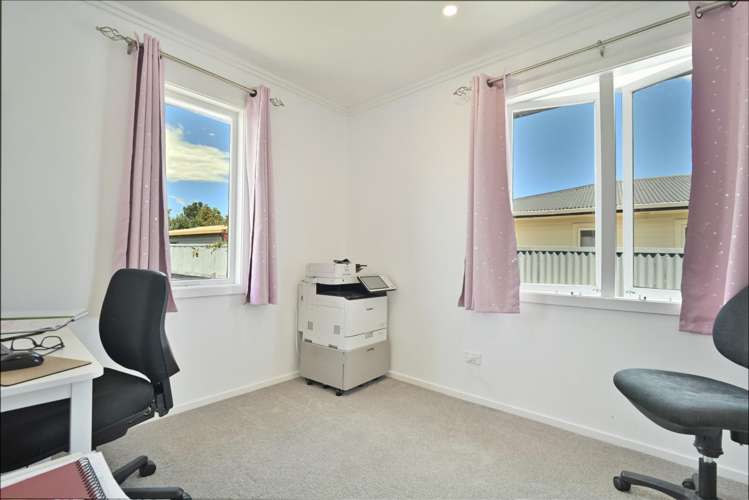 12 O'Connell Place 10484_9