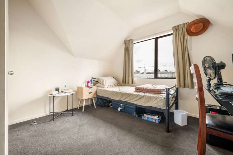 12D Dowding Street_5