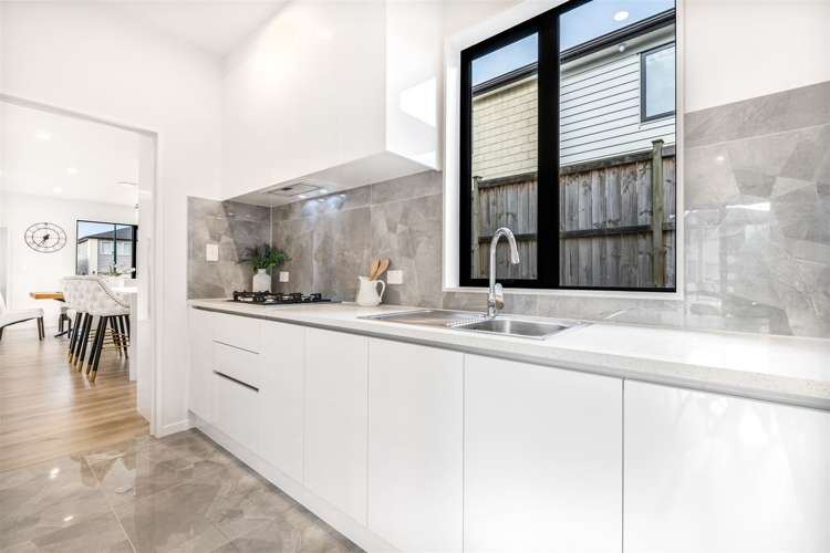 25 Tir Conaill Avenue Flat Bush_27