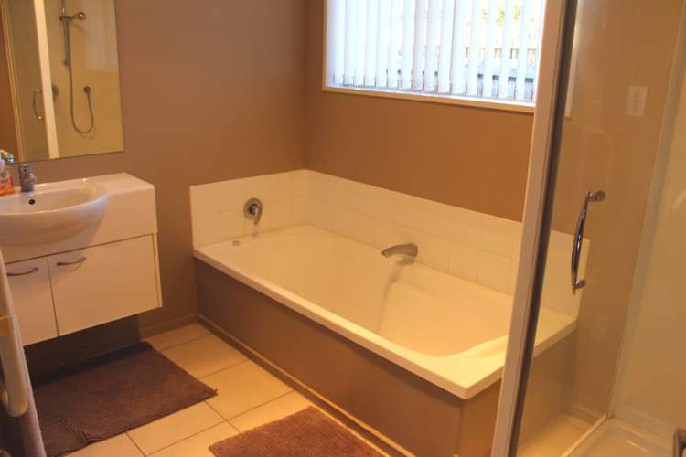 64 Kinsella Crescent 1447_5