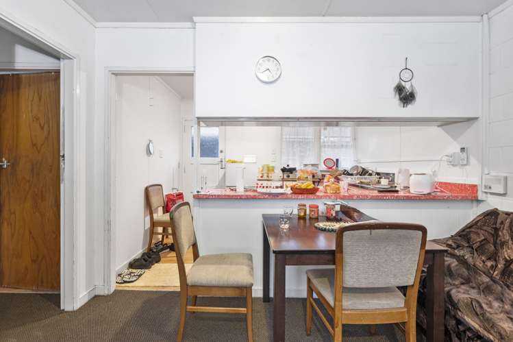 135 Elizabeth Drive_5