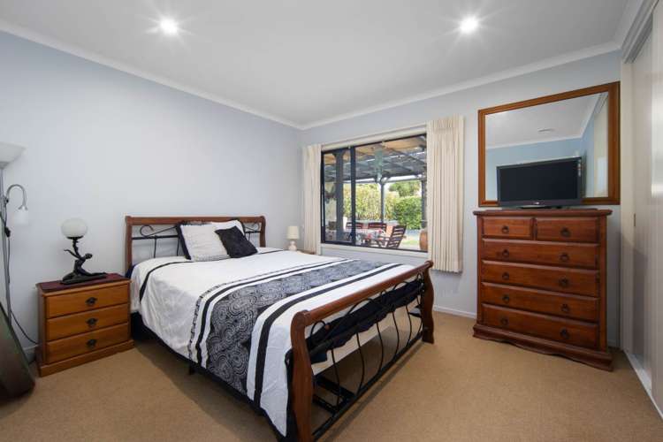 46 Hillwell Drive Henderson Heights_9