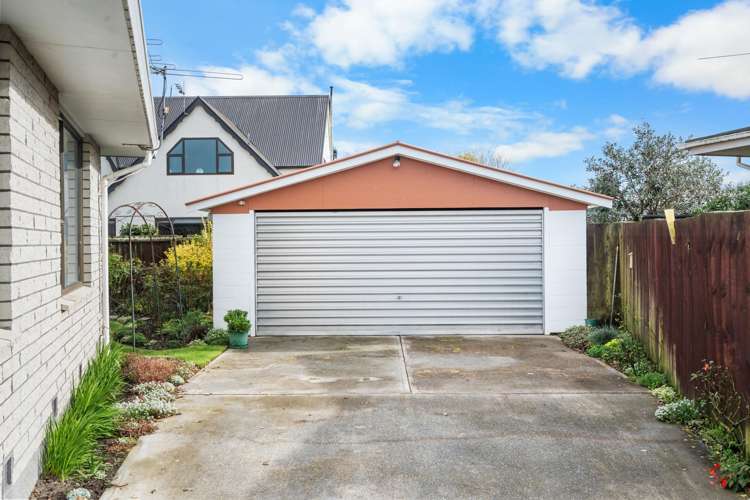 29 Wyatt Place Russley_4