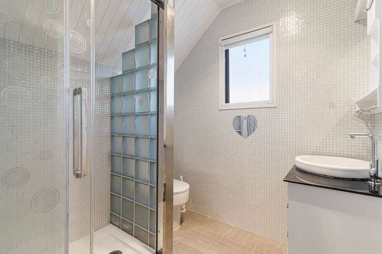 2/27 Curacao Place Half Moon Bay_14