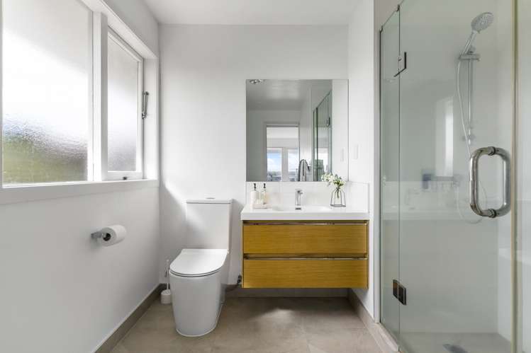 81A Stanley Point Road Devonport_14