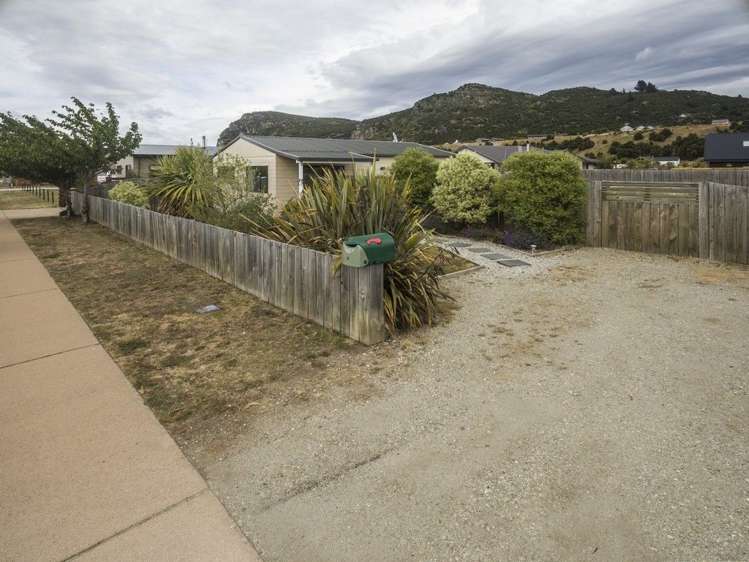 8 Sherwin Avenue Albert Town_15
