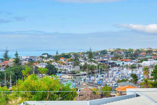 2/19a Seaview Road Castor Bay_3