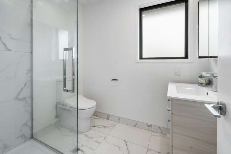 20/241 Lincoln Road Addington_12