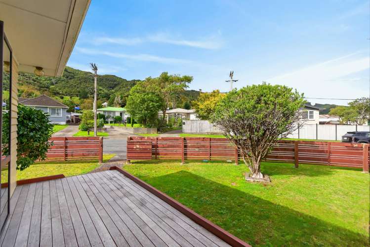 92 Peel Place Wainuiomata_24