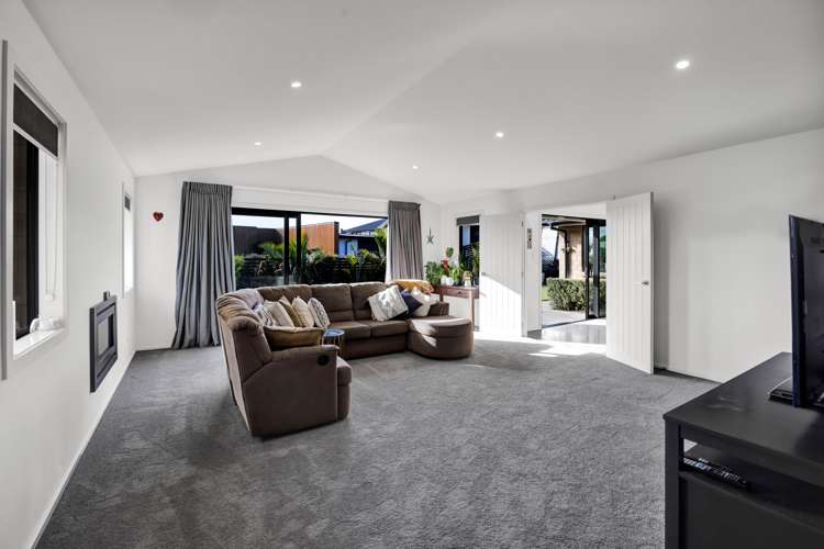 23 Redwood Crescent Hurdon_6