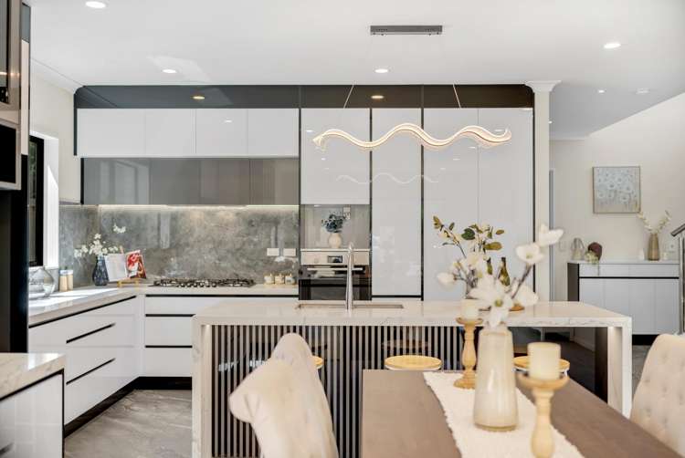 20 Hughs Way Flat Bush_14