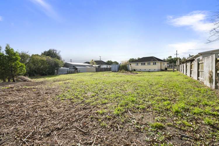 35 Railway Road Bunnythorpe_12