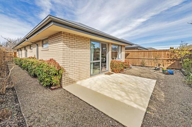 16 Venerable Terrace Yaldhurst_19