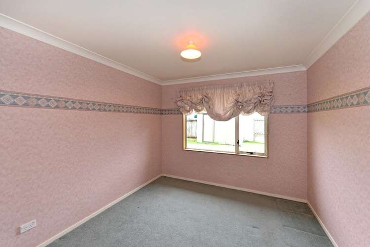 8 Holcroft Place Stoke_16