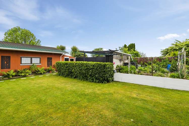 12 Cheops Street Westbrook_17