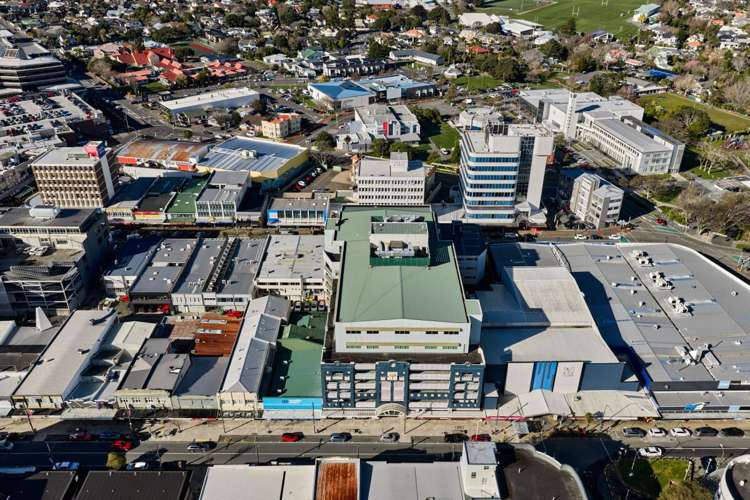 49 Queens Drive Lower Hutt_13