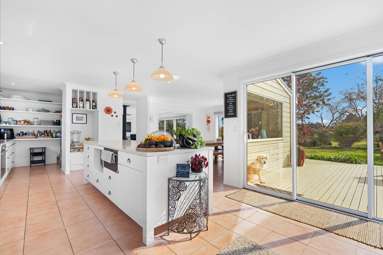 41 Woodward Road_4