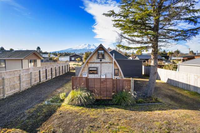 27B Kaha Street Ohakune_4