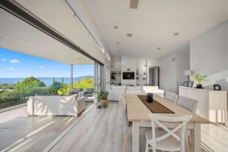 12a Eastcliffe Road Castor Bay_15