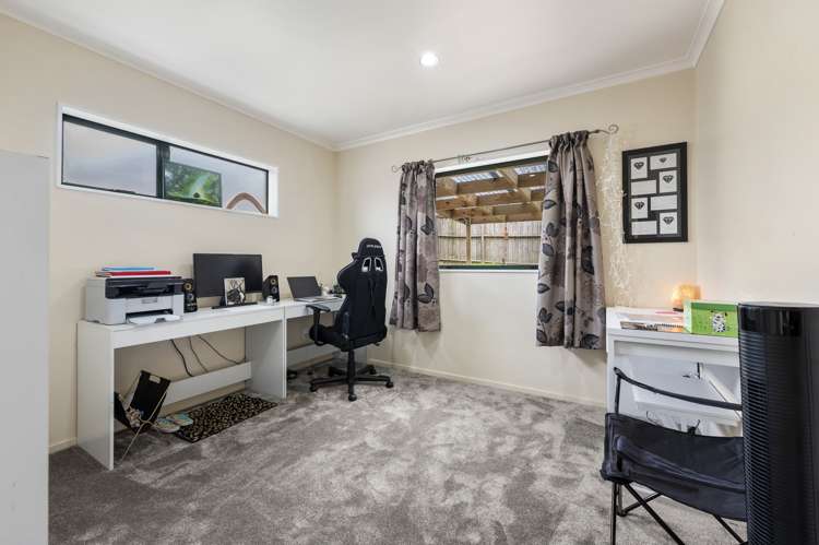 52a Roberts Road Te Atatu South_8