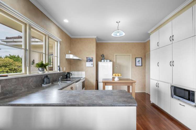 437 Racecourse Road Hargest_1