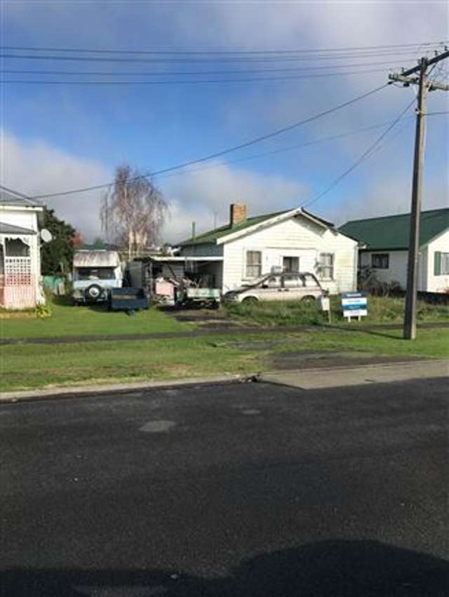 8 George Street Paeroa_2