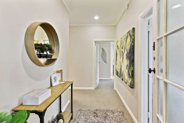 6 Queensway Three Kings_1