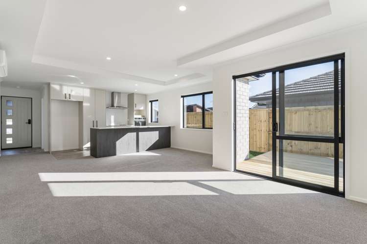 9 Friesian Way Papamoa_2