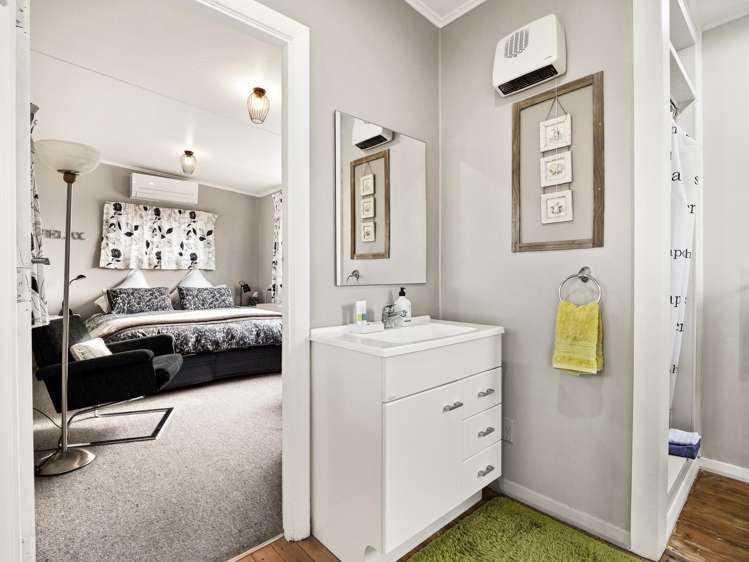 36 Stewart Street Waikouaiti_28