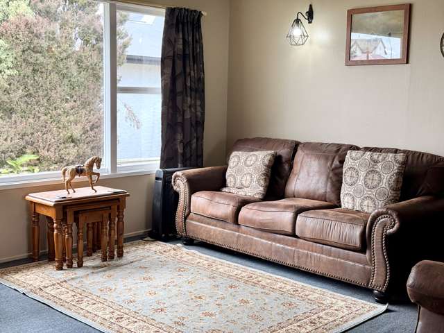 2/64 Hensley Street Gladstone_2