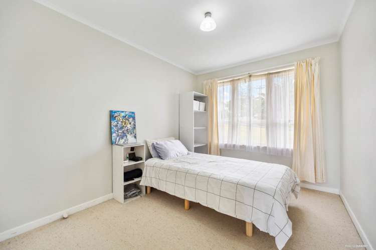 51 Woodford Avenue Henderson_13