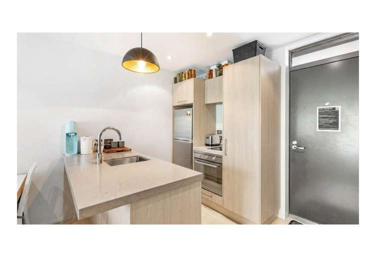 504/5 Howe Street Freemans Bay_1