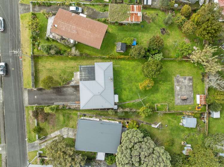 8 Manaia View Road One Tree Point_11